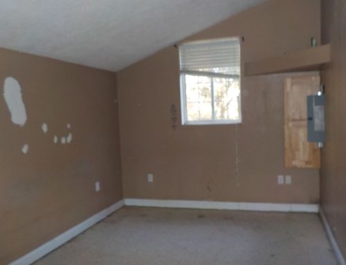 1071 Greenbrier Rd, Fairfax OH  45133-6676 exterior