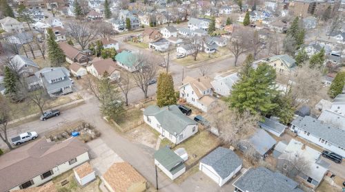136 9th St, Scanlon MN  55720-1815 exterior