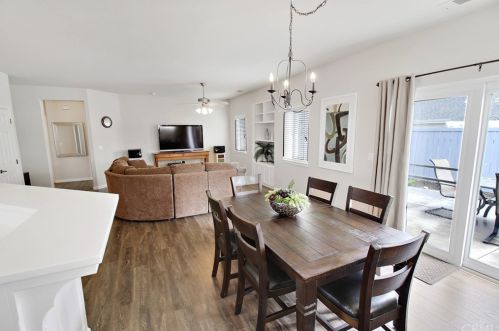 1435 Blackberry Ave, Pismo Beach CA  93420-6706 exterior