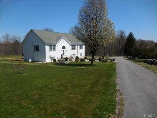 15 Valley View Ln, Marlborough, NY 12542-5131