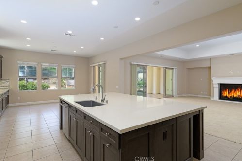 1021 Danton Dr, Glendora CA  91741 exterior