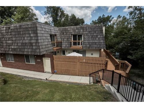 130 Laudaten Way, Warwick, NY 10990-3856