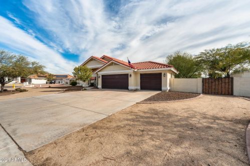 11811 55th Dr, Glendale, AZ 85304-2620
