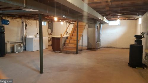 301 Delaware Ave, Lansdale, PA 19446-3521