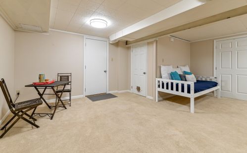 2567 Aldon Dr, Sewickley PA  15143-8612 exterior