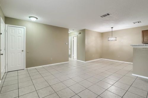 12302 Dellrey Dr, Austin TX 78758-2503 exterior