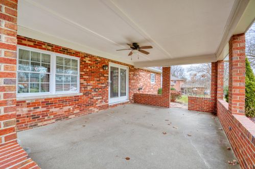 6 Joseph Pl, Newport, KY 41076-1807