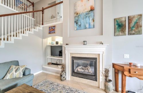 413 Islebay Dr, Ruskin FL  33572-3332 exterior