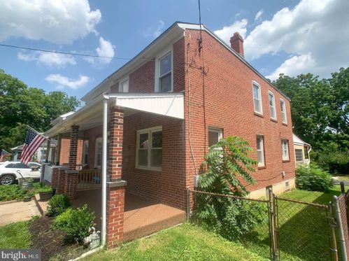 1520 Stanbridge St, Norristown, PA 19401-5312
