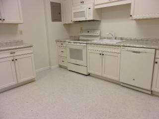 239 Broad St, Nazareth PA  18064-1506 exterior