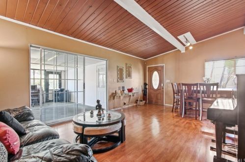 105 Forestdale Ave, Covina CA 91723-2412 exterior