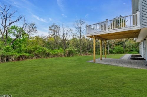 13 Sunset Ave, Princeton NJ  08540-8530 exterior