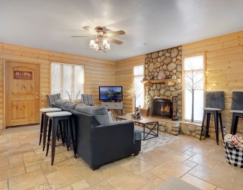 328 Big Bear Blvd, Big Bear City CA  92314 exterior