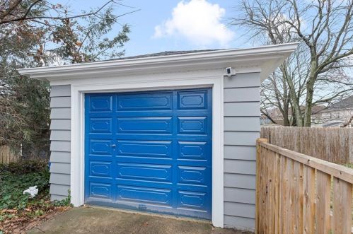 136 Whitford Ave, Providence RI  02908-3430 exterior