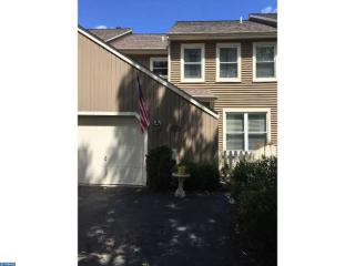 1554 Willow Pond Dr, Yardley, PA 19067-5796