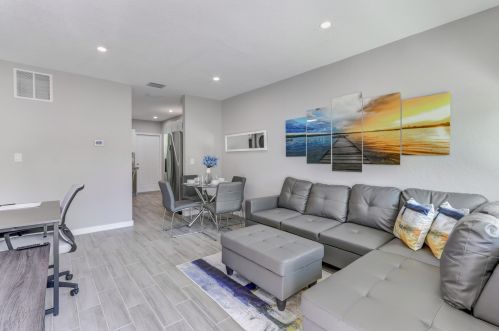266 12th St, Delray Beach FL  33444-2916 exterior