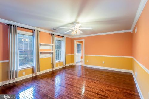 17 Westwind Dr, Lemoyne PA  17043-1233 exterior