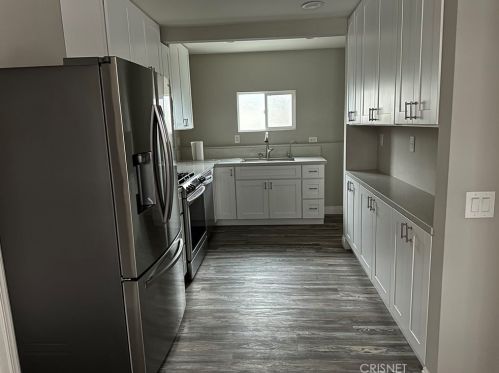 1712 Cherry Ave, Long Beach CA  90806-5821 exterior