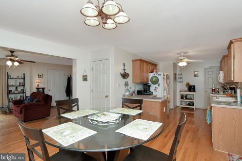 2922 Independence Dr, Montross VA  22520-8844 exterior