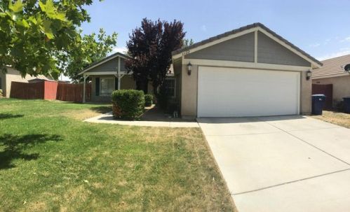 3322 Kaylyn St, Lancaster, CA 93535-4960