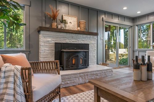 12675 Fiori Ln, Sebastopol CA  95472-9571 exterior