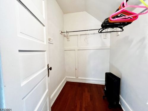 59 Centre St, Nutley NJ  07110-3726 exterior