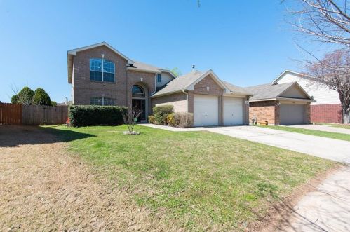 5953 Bridal Trl, Fort Worth, TX 76179-2353