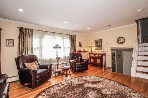 19 Herold Pl, Metuchen NJ  08840-2603 exterior