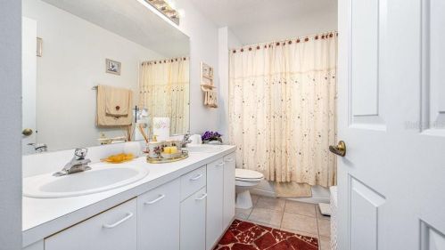 415 Cardinal Ct, Kissimmee FL  34759-4424 exterior