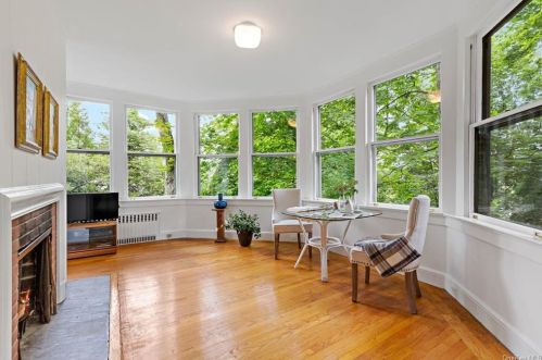 365 Elm Rd, Briarcliff NY  10510-2207 exterior