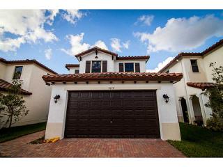 9034 39th St, Hollywood, FL 33025-7355