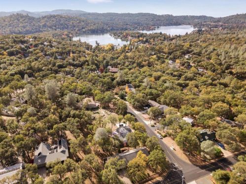 17823 Silver Pine Dr, Lake Wildwood CA  95946-9596 exterior