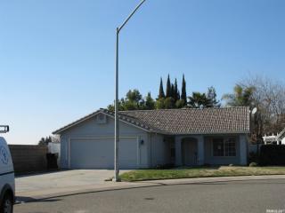 1806 Hot Springs Ln, Riverbank, CA 95367-9652
