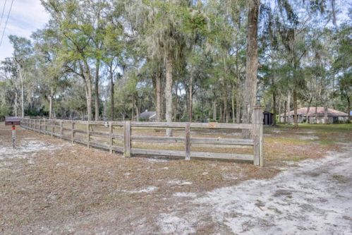 13405 49th Ter, Anthony, FL 32617-2521