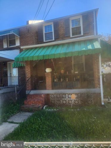 631 Gallatin St, Washington DC  20011-4025 exterior