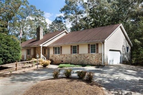 104 Earlestead Dr, Walhalla SC  29691-4010 exterior