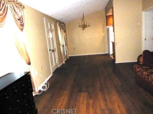 19116 Avenue Of The Oaks, Santa Clarita, CA 91321-5367