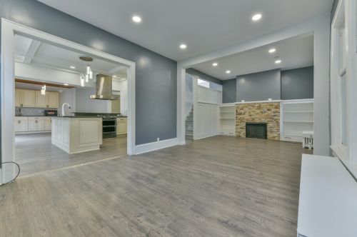 3531 Murray Ave, Milwaukee WI  53211-2525 exterior