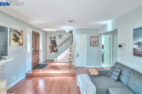 138 Thistle Way, Pacheco CA  94553-5810 exterior