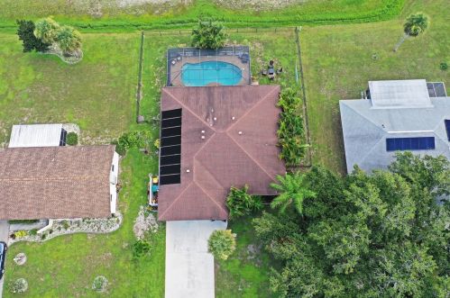 28 Oakland Hills Pl, Placida, FL 33947-2233