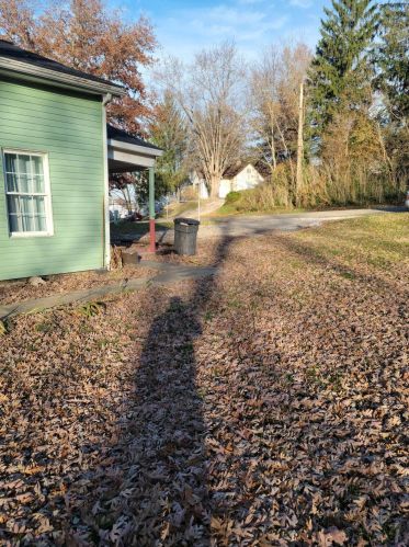 357 Oak St, Zanesville OH  43701-4232 exterior