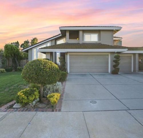1126 Flaxwood St, San Jose, CA 95120-1741