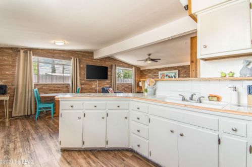 1209 Bryant Ave, Tucson AZ  85706-2918 exterior