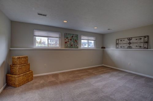 3910 Archer Ct, Florence KY  41042-3002 exterior