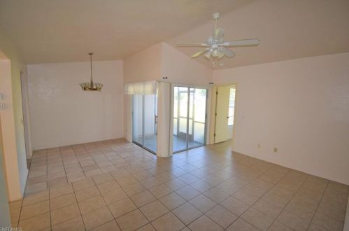 10552 Quincy Ct, Lehigh Acres, FL 33936-7243
