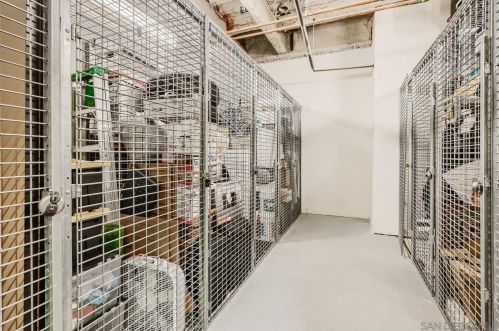 350 Ash St, San Diego CA 92101-3423 exterior