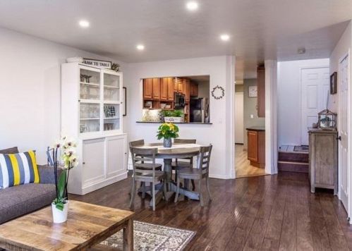 17165 Creekside Cir, Morgan Hill CA  95037-4647 exterior