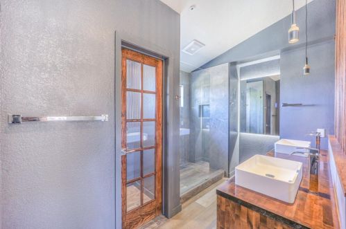 32225 Jean Dr, Union City CA  94587-5503 exterior