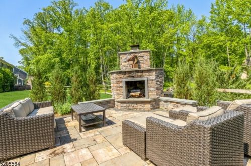 1761 Cooper Rd, Scotch Plains NJ  07076-2525 exterior