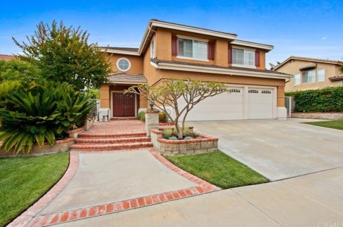 4827 Bradford Ave, Orange, CA 92867-2284